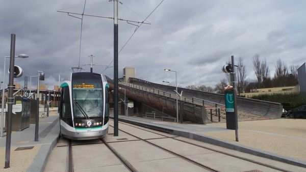  la future gare du tram T11 sera-t-elle accessible